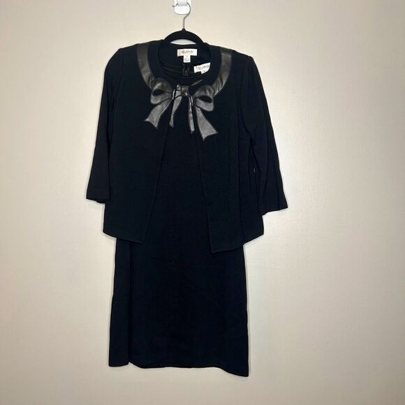 St. John Collection Bow Appliqué dress and Cardigan - Picture 1 of 5